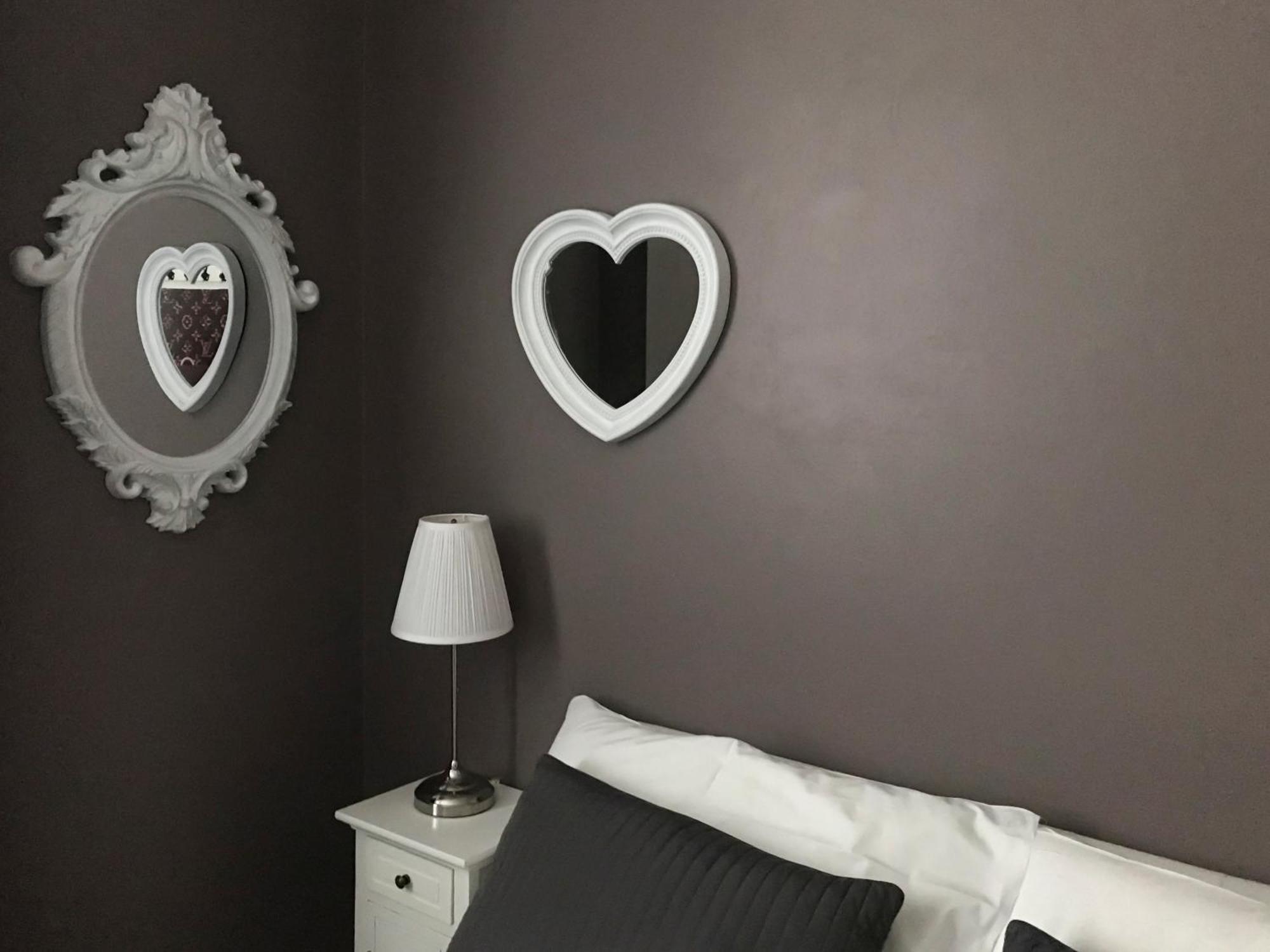 051 Room & Breakfast Bologna Bagian luar foto