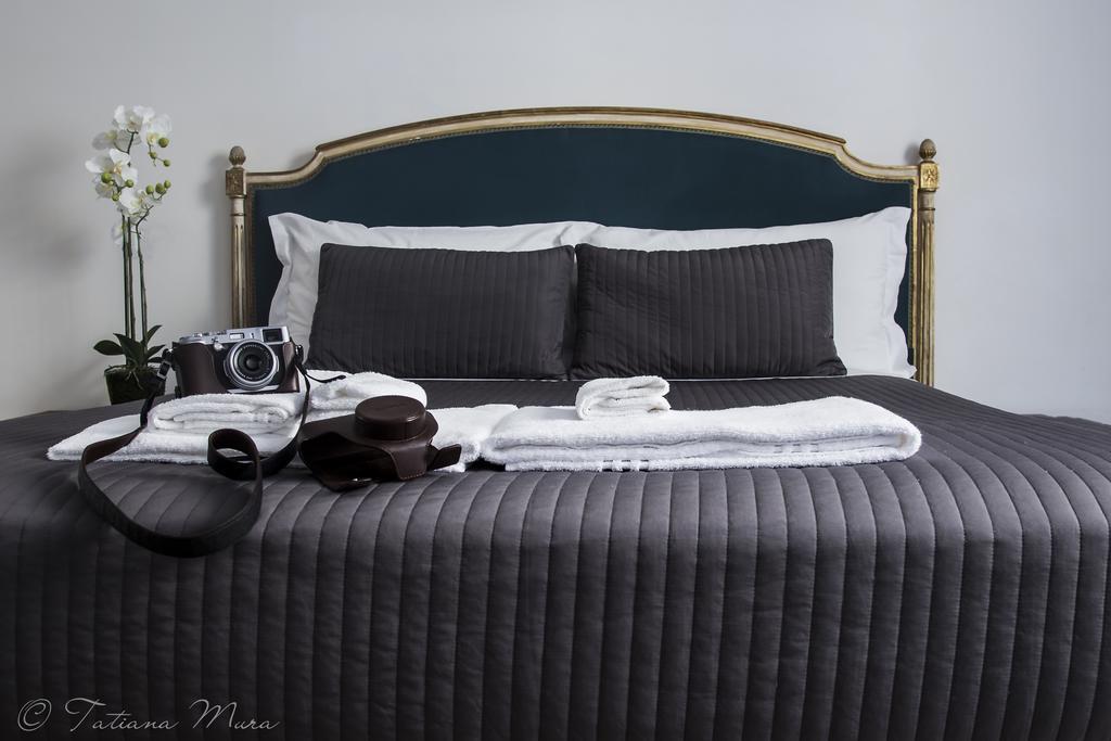 051 Room & Breakfast Bologna Bagian luar foto