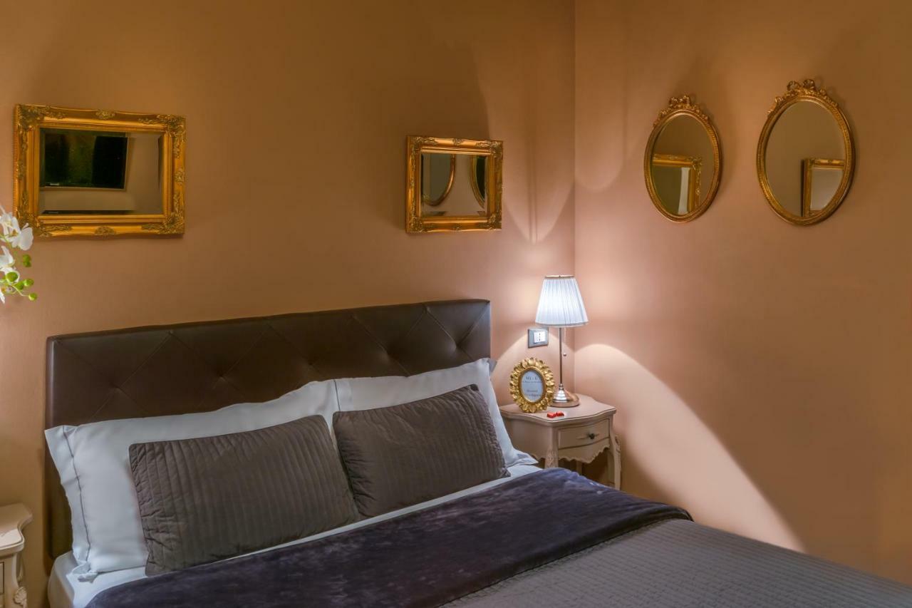 051 Room & Breakfast Bologna Bagian luar foto